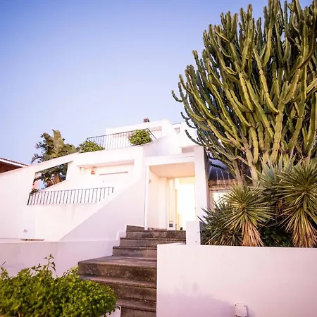 Sul Mare Con Piscina Villa Capitana