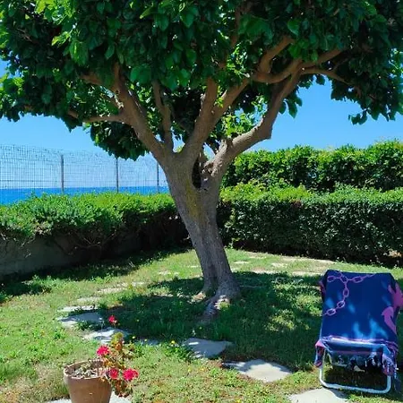 Villa Sul Mare Con Piscina